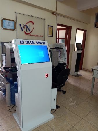 VNC hoàn thiện sản xuất kiosk tra cứu thông tin tại UBND Huyện Tam Nông - Phú Thọ