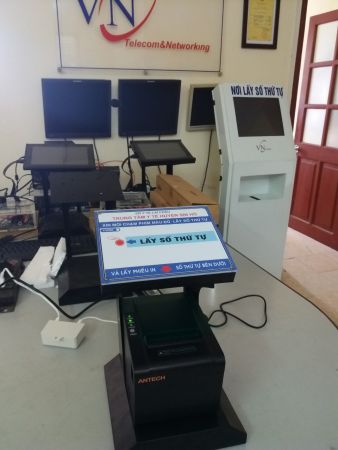 VNC hoàn thiện sản xuất, cung cấp máy in số thứ tự để bàn cho TTYT huyện Sìn Hồ - tỉnh Lai Châu