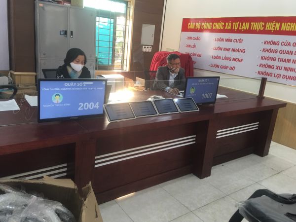 VNC QMS SOFT hoàn thiện sản xuất, cung cấp lắp đặt hệ thống xếp hàng tự động tại bộ phận một cửa xã Tự Lạn - huyện Việt Yên - Bắc Giang