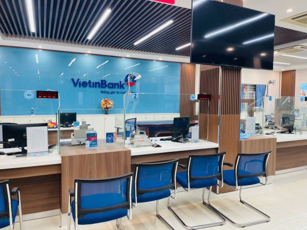 VNC sản xuất lắp đặt hệ thống xếp hàng tự động tại PGD Kim Động, CN Vietinbank Hưng Yên