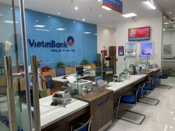 VNC QMS hoàn thành sản xuất cung cấp lắp đặt hệ thống xếp hàng tự động cho PGD Vietinbank Kim Ngưu - Chi nhánh Đông Hà Nội